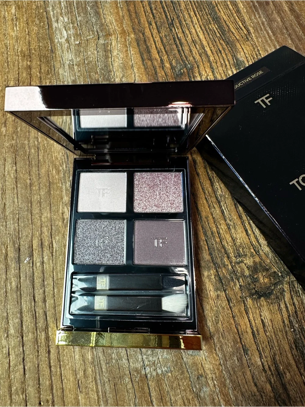 Tom Ford Eyeshadow Quad in Mauve, Plum, Taupe, Shimmer Pink